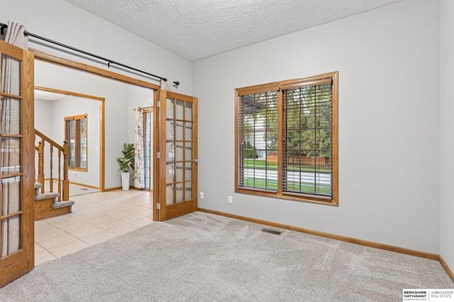6118 S 175th Terrace, Omaha, NE 68135