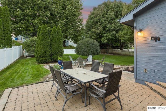 6118 S 175th Terrace, Omaha, NE 68135