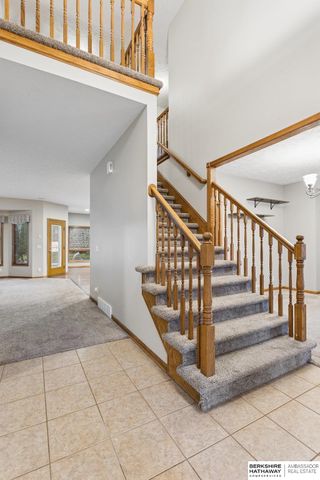 6118 S 175th Terrace, Omaha, NE 68135