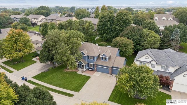 6118 S 175th Terrace, Omaha, NE 68135