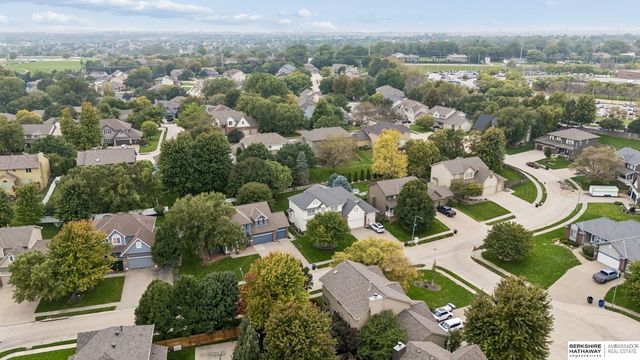 6118 S 175th Terrace, Omaha, NE 68135