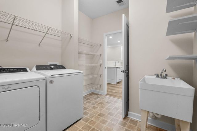 240 Woodlands Way Unit 7, Calabash, NC 28467
