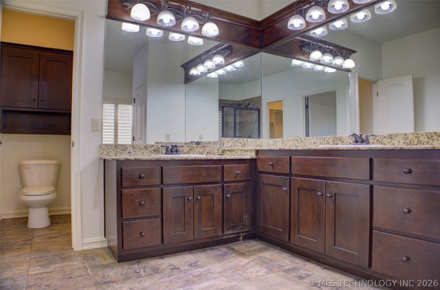 3735 W Austin Street, Broken Arrow, OK 74011