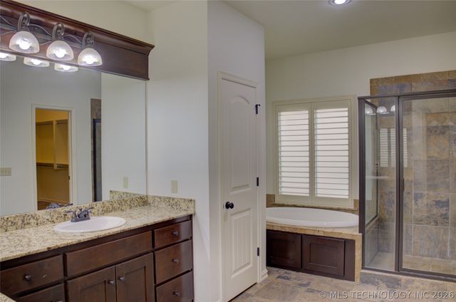 3735 W Austin Street, Broken Arrow, OK 74011