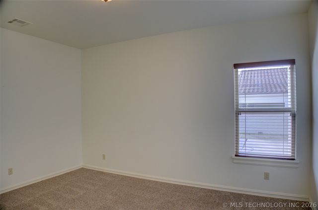 3735 W Austin Street, Broken Arrow, OK 74011