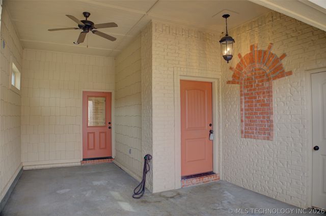 3735 W Austin Street, Broken Arrow, OK 74011