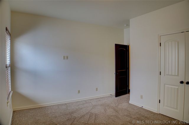 3735 W Austin Street, Broken Arrow, OK 74011