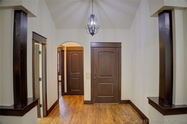 3735 W Austin Street, Broken Arrow, OK 74011