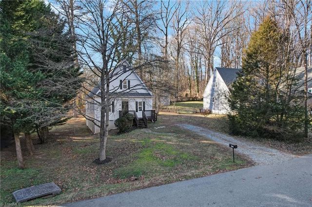 4324 Walnut Hollow Drive, Winston-salem, NC 27127