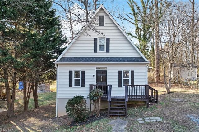 4324 Walnut Hollow Drive, Winston-salem, NC 27127