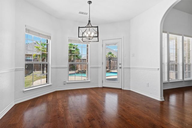 2932 Montalbo, Grand Prairie, TX 75054