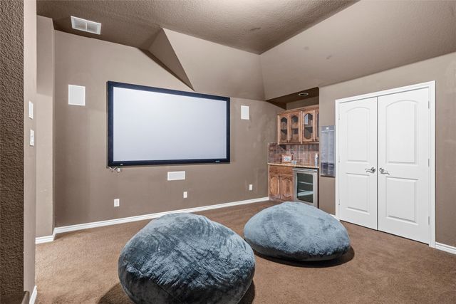 2932 Montalbo, Grand Prairie, TX 75054