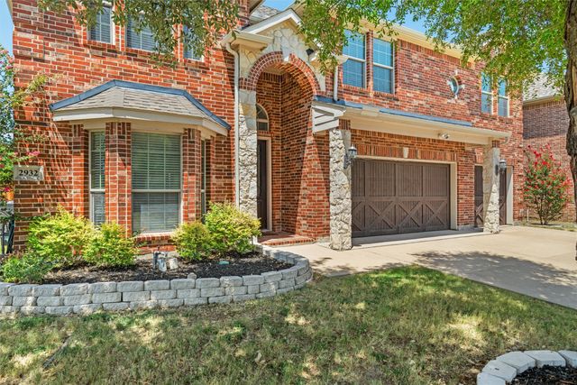 2932 Montalbo, Grand Prairie, TX 75054