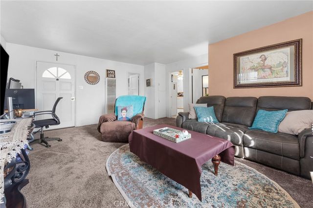 4481 13th Street, Riverside, CA 92501