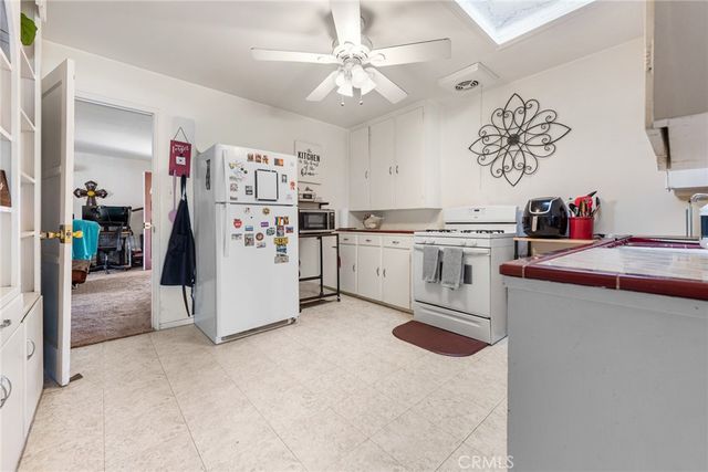 4481 13th Street, Riverside, CA 92501