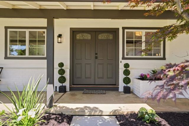 1414 Newfoundland Drive, Sunnyvale, CA 94087