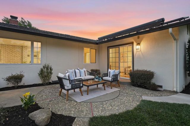 1414 Newfoundland Drive, Sunnyvale, CA 94087