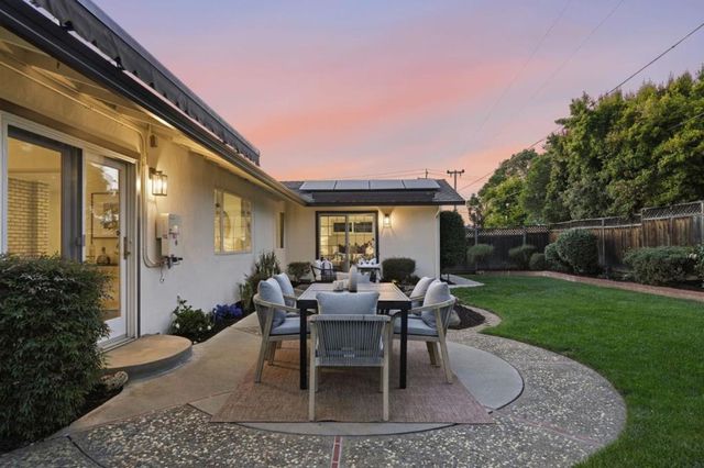 1414 Newfoundland Drive, Sunnyvale, CA 94087