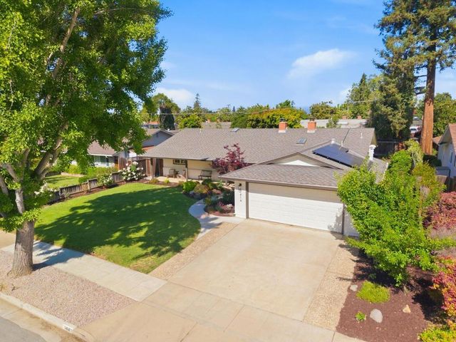 1414 Newfoundland Drive, Sunnyvale, CA 94087