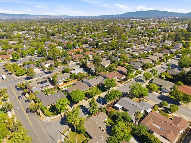 1414 Newfoundland Drive, Sunnyvale, CA 94087