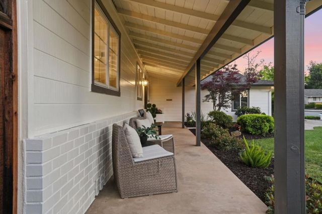 1414 Newfoundland Drive, Sunnyvale, CA 94087