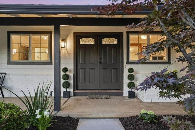 1414 Newfoundland Drive, Sunnyvale, CA 94087