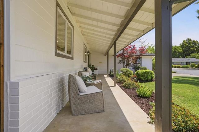1414 Newfoundland Drive, Sunnyvale, CA 94087