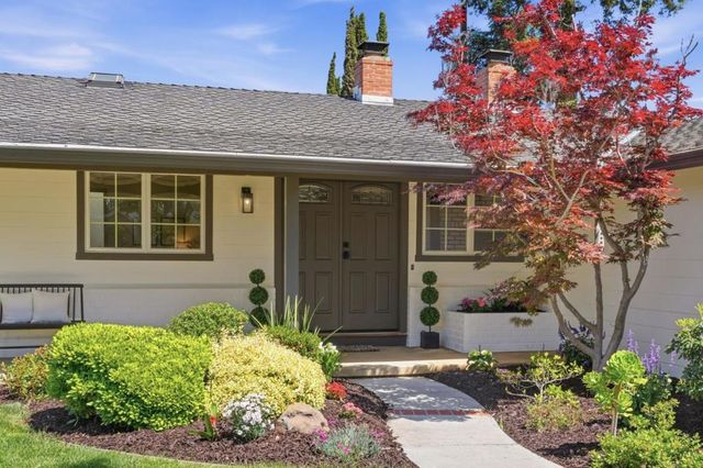 1414 Newfoundland Drive, Sunnyvale, CA 94087