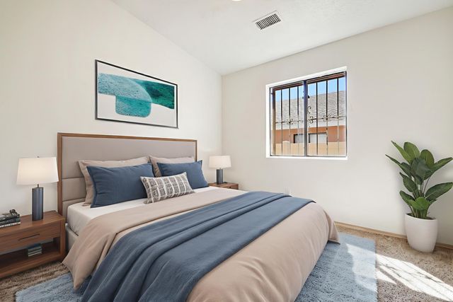 632 Foyt Drive SW, Albuquerque, NM 87121