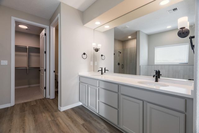 4893 Guadalupe Peak Street SW, Los Lunas, NM 87031