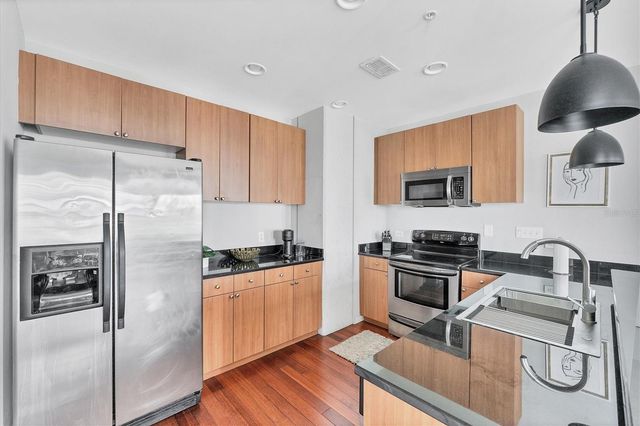 525 E JACKSON STREET 609, Orlando, FL 32801