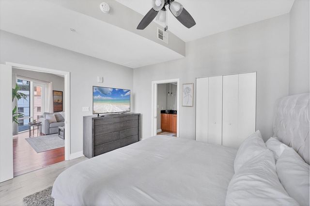 525 E JACKSON STREET 609, Orlando, FL 32801