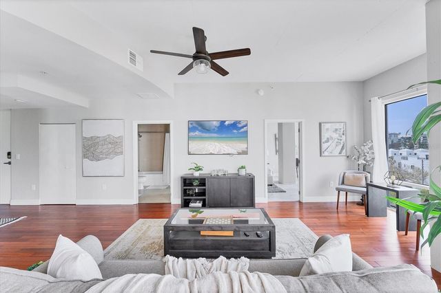 525 E JACKSON STREET 609, Orlando, FL 32801