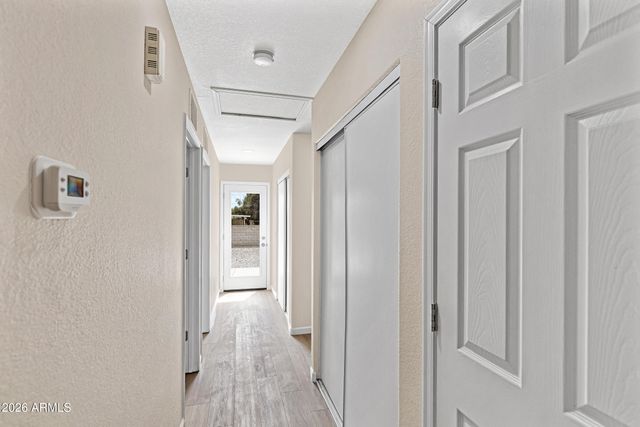 8075 W CHERRY HILLS Drive, Peoria, AZ 85345