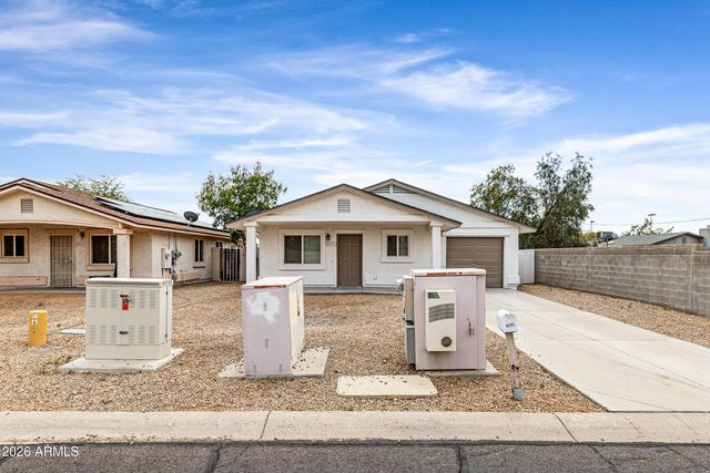 8075 W CHERRY HILLS Drive, Peoria, AZ 85345