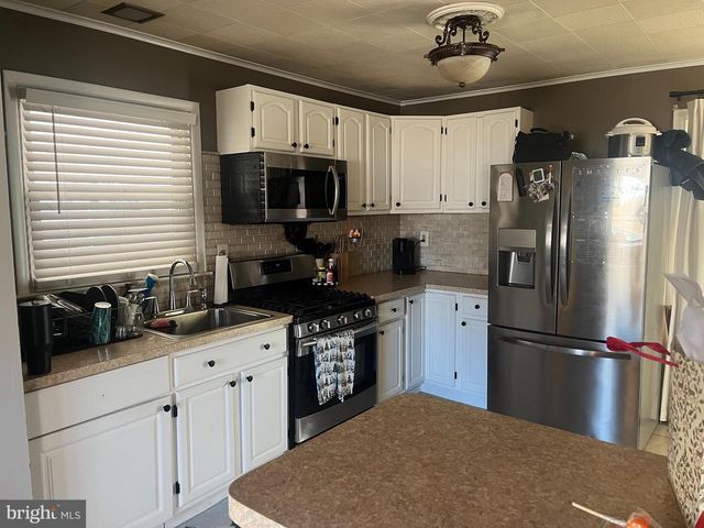 510 JOHNSON PL, Magnolia, NJ 08049