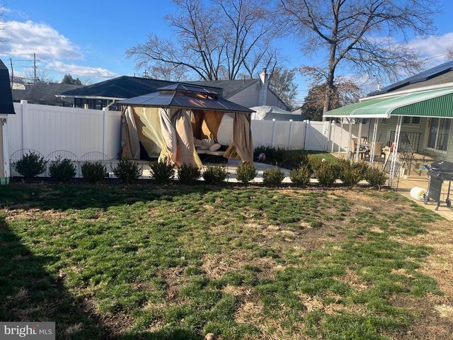 510 JOHNSON PL, Magnolia, NJ 08049