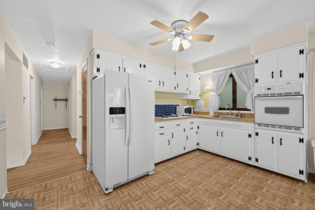 705 MILDRED AVE, Somerdale, NJ 08083