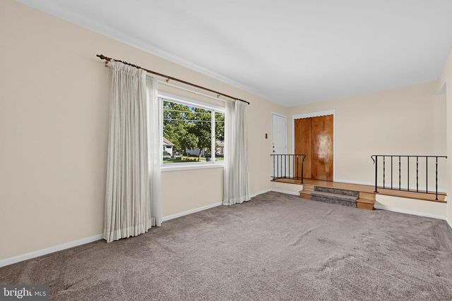 705 MILDRED AVE, Somerdale, NJ 08083