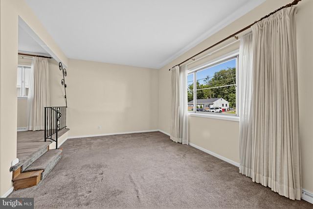 705 MILDRED AVE, Somerdale, NJ 08083