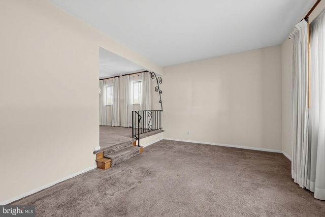 705 MILDRED AVE, Somerdale, NJ 08083