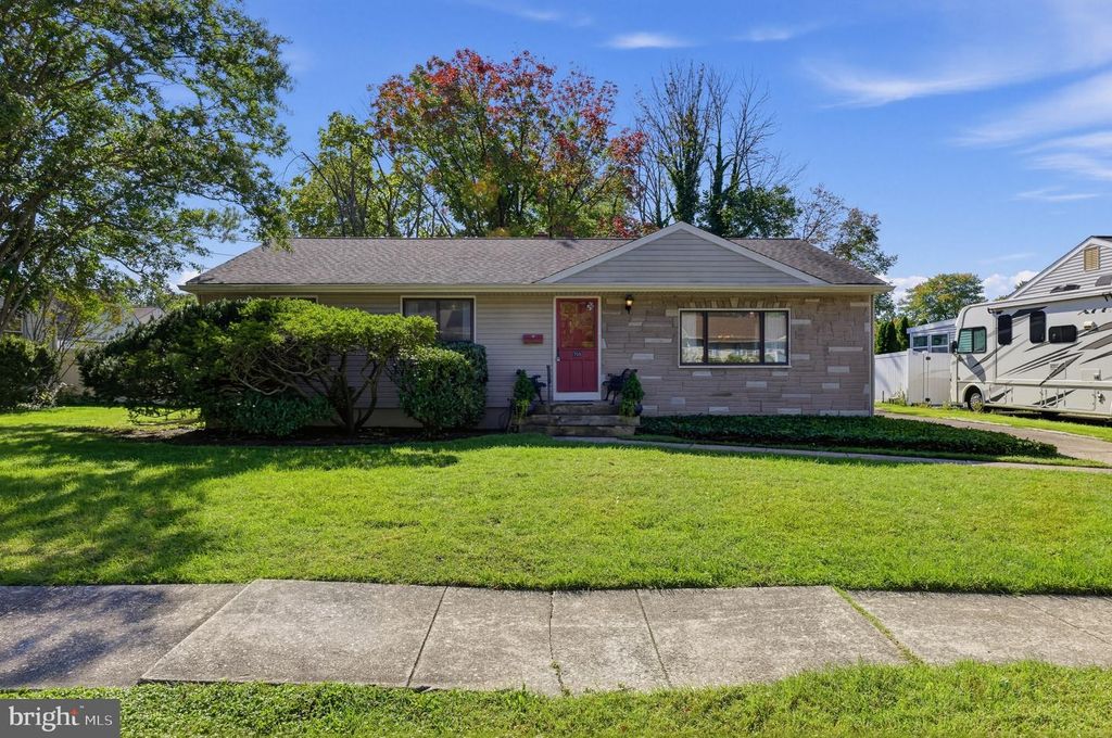 705 MILDRED AVE, SOMERDALE, NJ 08083 — exterior
