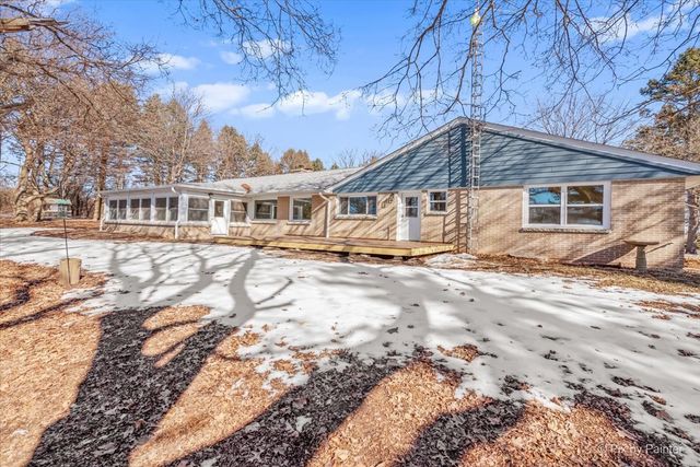 4509 Dean Street, Woodstock, IL 60098