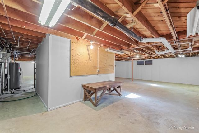 4509 Dean Street, Woodstock, IL 60098