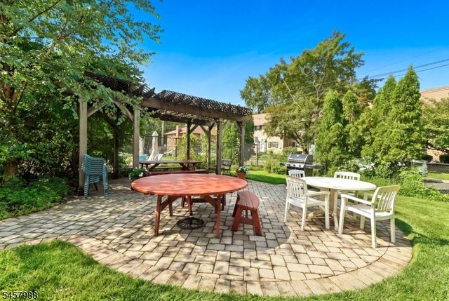 320 South Street 6L, Morristown Town, NJ 07960