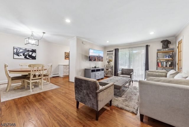 320 South Street 6L, Morristown Town, NJ 07960