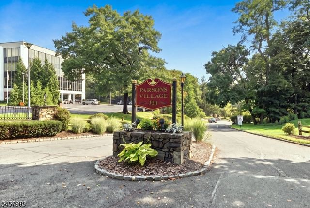 320 South Street 6L, Morristown Town, NJ 07960