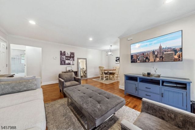 320 South Street 6L, Morristown Town, NJ 07960