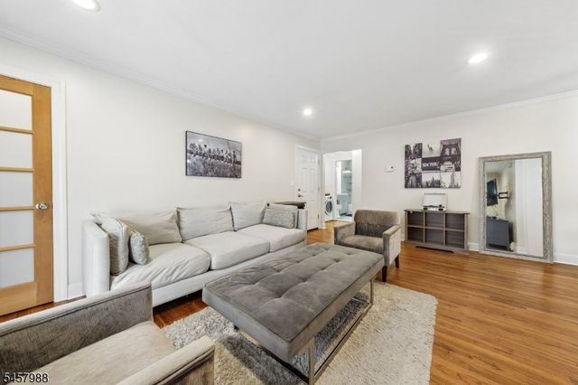 320 South Street 6L, Morristown Town, NJ 07960