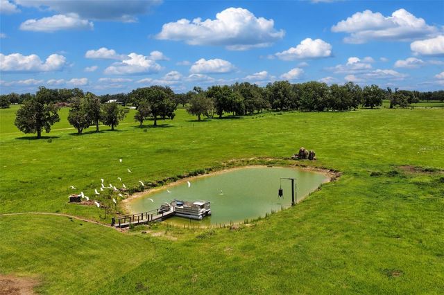 9897 NW 160 AVENUE, Morriston, FL 32668